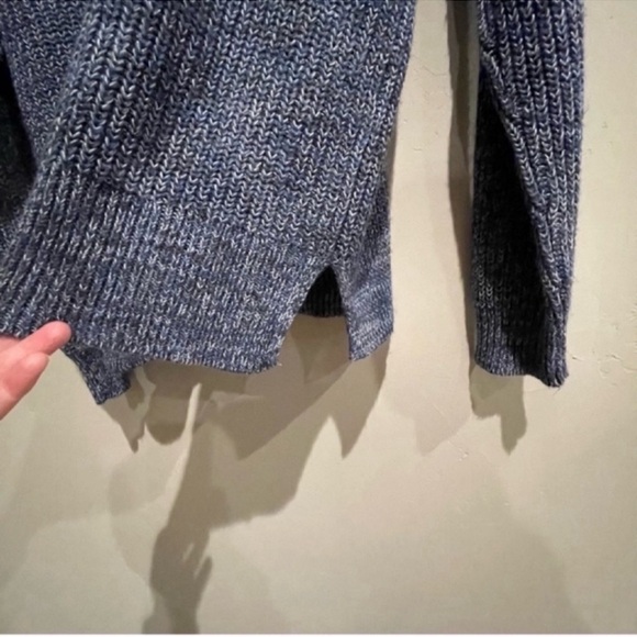 Lucky brand Blue V Neck oversized Sweater s L - Picture 4 of 5